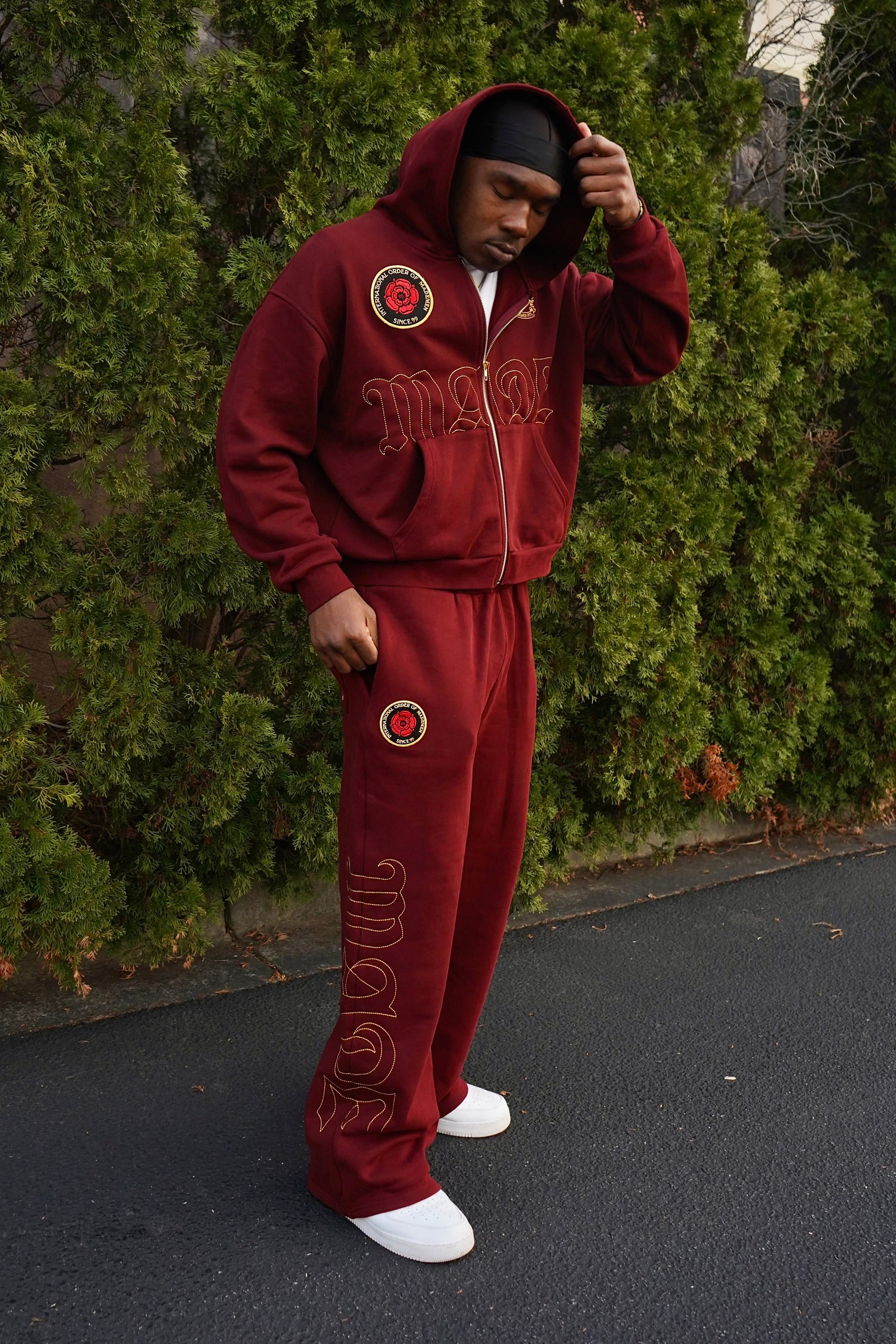 HERITAGE SWEATSUIT
