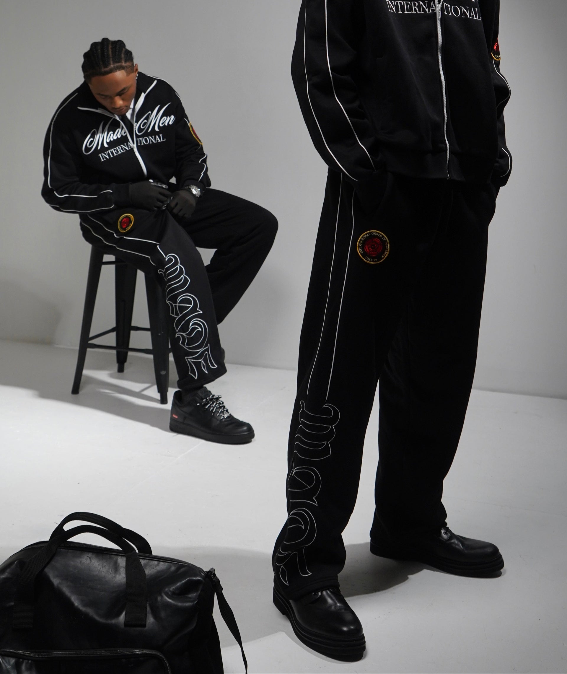 ESSENTIALS TRACKPANTS